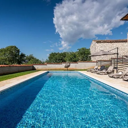 بيت للعطل Bellavista Radmani