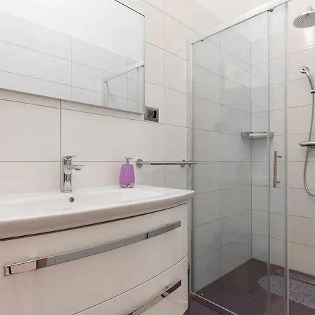 بيت للعطل Bellavista Radmani