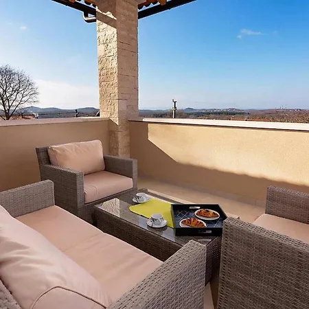 Bellavista Radmani بيت للعطل بوريتش